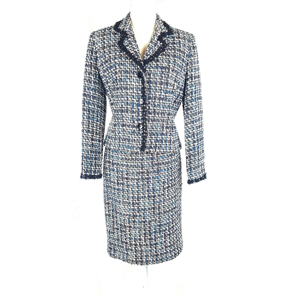 Larry Levine Dresses & Skirts - Sz 4 Tweed 2pc Suit